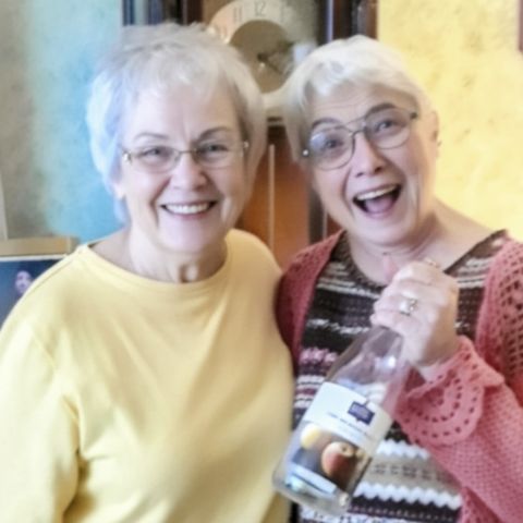 LC & friend 11-2017 - 480 X 480